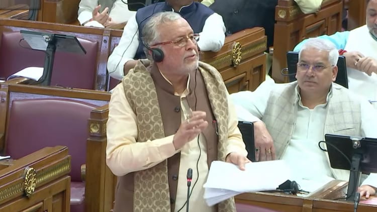 UP Assembly - UP Assembly Live: बेरोजगारी-आरक्षण पर सपा-भाजपा में तकरार, कुछ देर के लिए उठकर चले गए अध्यक्ष