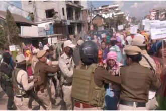 Clash - Clash In Nagaland: नगालैंड के चुमौकेदिमा में हिंसक झड़प, 26 लोग घायल; भूमि विवाद के बाद फूंके गए कई घर और वाहन