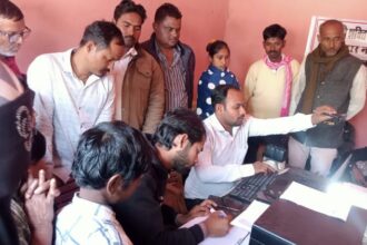 यूपी: - यूपी: आधार में जन्मतिथि बदलने के नियमों में होगा बदलाव, अलग-अलग जन्म प्रमाण दिखाकर नहीं होगा अपडेट