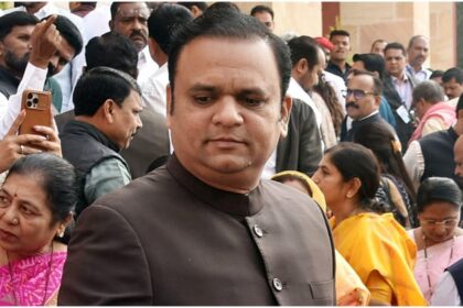 Maharashtra: - Maharashtra: अलीबाग के विवादित वीडियो पर राहुल नार्वेकर की सफाई, बोले- झगड़ा शांत कराने की हुई थी कोशिश