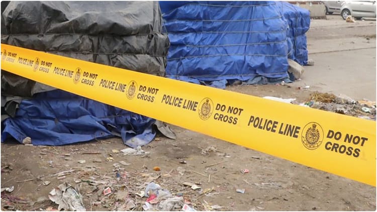 SIR का - SIR का बहाना बनाकर बुलाया, फिर कत्ल: बंगाल में BLO ने प्रेमिका के पति को उतारा मौत के घाट, शव के किए टुकड़े