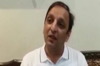 Maharashtra: - Maharashtra: टीपू सुल्तान-शिवाजी महाराज की तुलना पर विवाद, महाराष्ट्र में सियासी उफान, कांग्रेस ने लगाए आरोप