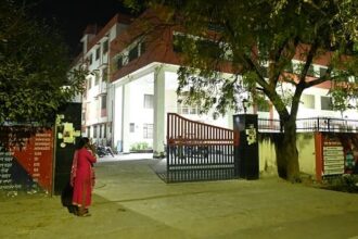 Kanpur: - Kanpur: सड़क पर शराब पीने से रोकने पर दरोगा को पीटा, एक गिरफ्तार, साथी भाग निकला