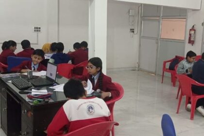 Lakhimpur - Lakhimpur Kheri News: लेवल-टू ओलंपियाड परीक्षा देकर खिले छात्रों के चेहरे