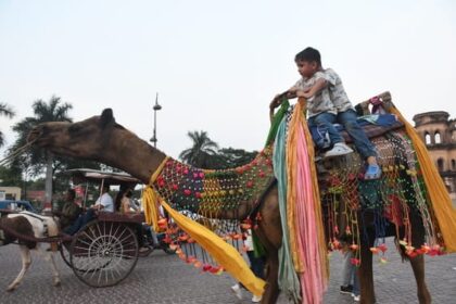 यूपी: - यूपी: पश्चिमी विभोभ बिगाड़ेगा प्रदेश का मौसम, होली के पहले इन जिलों में होगी बारिश; तेज हवाओं से गिरेगा पारा
