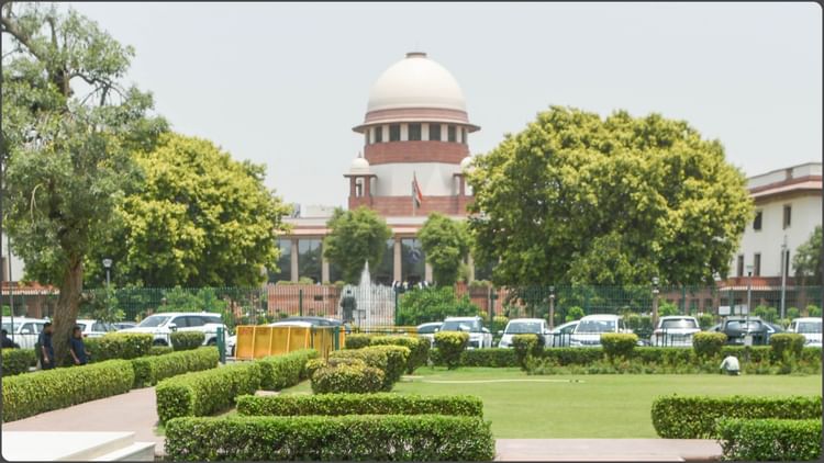 Supreme - Supreme Court: साइबर ठगी के शिकार लोगों को मुआवजा दे सरकार, लोगों को सिखाएं अपराधियों से बचने के तौर-तरीके