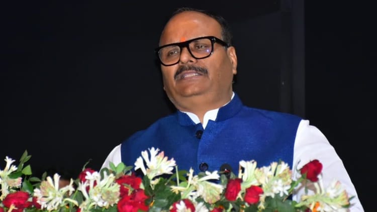 यूपी - यूपी विधानसभा : "निजी अस्पतालों के खिलाफ मिलीं 500 शिकायतें, 178 के लाइसेंस निरस्त" डिप्टी सीएम ने दिया जवाब