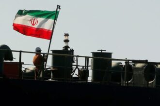 Iran - Iran Tanker Seizure: भारत ने तीन अमेरिकी प्रतिबंधित तेल टैंकर जब्त किए, पहचान छिपाने के लिए बदला नाम-झंडा