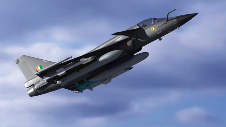 IFR Milan: - IFR Milan: आज गरजेंगे मिग-29के, एलसीए तेजस और पी-8आई टोही विमान; राष्ट्रपति लेंगी अंतरराष्ट्रीय बेड़े की सलामी