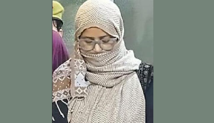 Kanpur: - Kanpur: हंटर सेना की सदस्य थी तबस्सुम, 2.75 करोड़ की कर चोरी में पुलिस ने दबोचा, 10वीं फेल ने ऐसे किया फ्रॉड