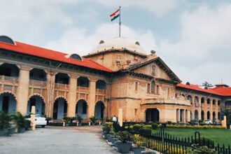 High - High Court : व्यक्तिगत सुविधाओं के बजाय छात्र हित सर्वोपरि, तबादले को चुनौती देने वाली याचिकाएं खारिज