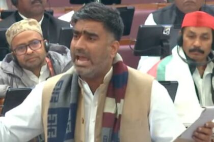 Meerut: - Meerut: सेंट्रल मार्केट के व्यापारियों को राहत, बदलेगा लैंड यूज, अतुल प्रधान के सवाल पर विस में मिला आश्वासन