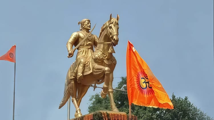 Shivaji - Shivaji Jayanti Pune Crowd: शिवाजी जयंती पर शिवनेरी में उमड़ी भीड़, अफरा-तफरी में महिलाओं-बच्चों समेत कई घायल