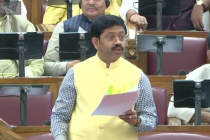 यूपी - यूपी बजट सत्र: "कथनी और करनी एक होने से निवेशकों का पसंदीदा गंतव्य बना यूपी", औद्योगिक मंत्री ने दिया जवाब