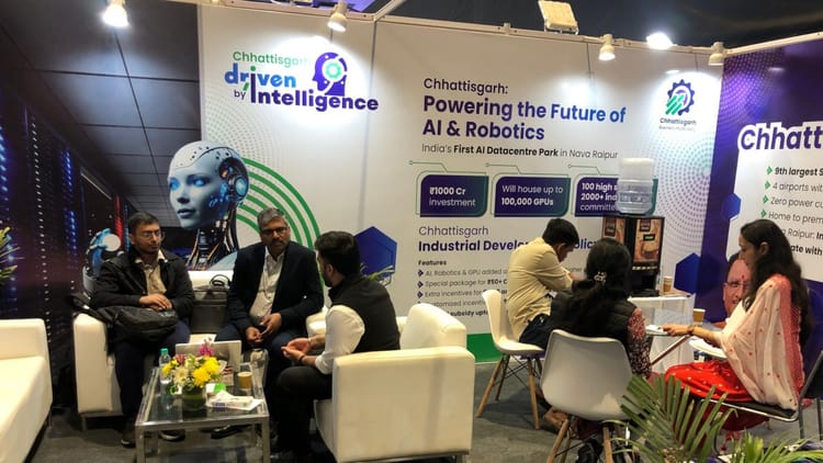 AI Summit: - AI Summit: फर्जी कॉल पकड़ने वाला देसी AI एप देश में अव्वल, छत्तीसगढ़ के इस भाई-बहन ने किया कमाल