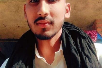 Lakhimpur - Lakhimpur Kheri News: पेड़ से गिरकर दुधवा के चारा कटर की मौत