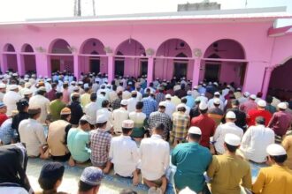 Lakhimpur - Lakhimpur Kheri News: रमजान के पहले जुमे पर मस्जिदों में उमड़े अकीदतमंद