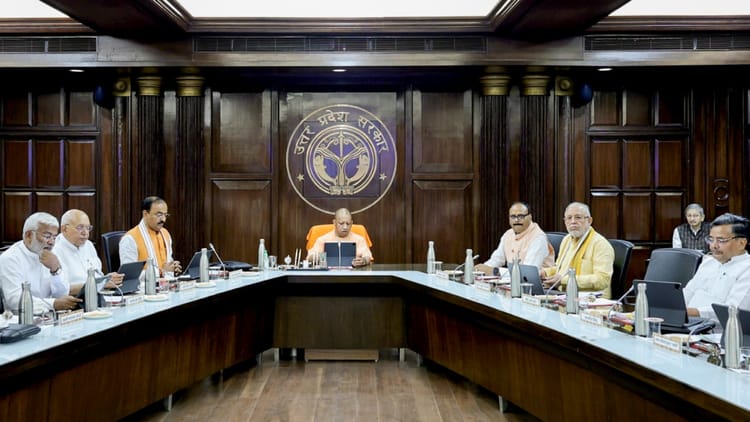 यूपी: - यूपी: कौशल प्रशिक्षण में बड़ा कदम, प्रदेश में नई ग्रेडिंग नीति लागू; 40 अंक पाने वाले संस्थान होंगे ए ग्रेड