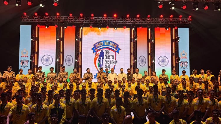 CISF: - CISF: समुद्री तटों पर मछुआरे बनेंगे सीआईएसएफ के आंख और कान, तस्करी-संदिग्ध गतिविधियों का देंगे खुफिया अलर्ट