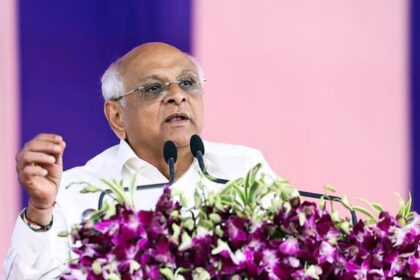 वंदे - वंदे मातरम के 150 वर्ष: गुजरात विधानसभा में प्रस्ताव पेश, सीएम पटेल बोले- गीत कभी अप्रासंगिक नहीं होगा