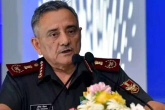 CDS: - CDS: 'बदलते स्वरूप में सशस्त्र सेनाओं को तकनीक आधारित युद्ध की ओर बढ़ना चाहिए', जनरल अनिल चौहान का बयान