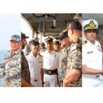 युद्धाभ्यास: - युद्धाभ्यास: मिलन 2026 में 75 देशों की नौसेनाओं ने समंदर में दिखाई ताकत; भारत के INS विक्रांत पर विदाई समारोह