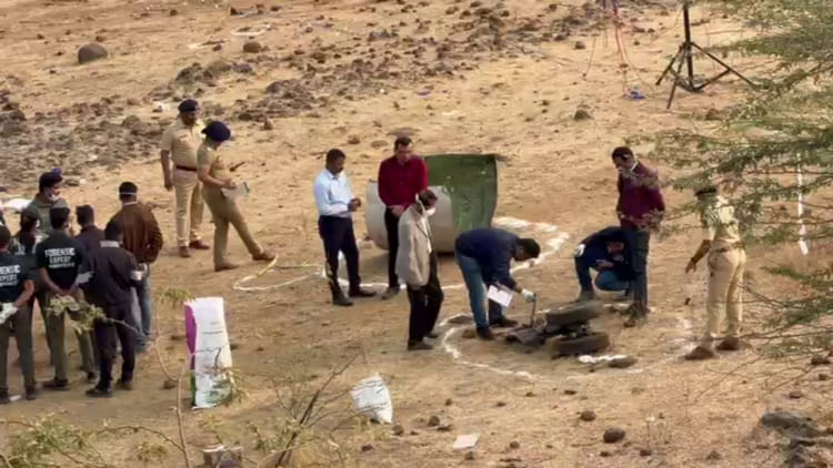 बारामती - बारामती विमान हादसा: साजिश या लापरवाही? सीआईडी हर एंगल से कर रही जांच; अजित पवार समेत पांच की गई थी जान