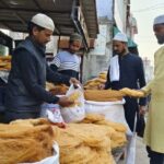 Lakhimpur - Lakhimpur Kheri News: गुजिया-सेवईं की मिठास से महका बाजार