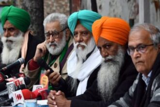 SKM: - SKM: संयुक्त किसान मोर्चा बढ़ाएगा सरकार की टेंशन, भारत-US व्यापार समझौते के खिलाफ कर ली ये बड़ी तैयारी