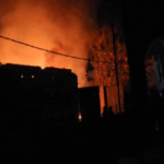 Amroha: - Amroha: इस्लाम नगर में कॉटन वेस्ट के दो कारखानों में लगी आग, लाखों का नुकसान, शॉर्ट सर्किट से हादसे की आशंका