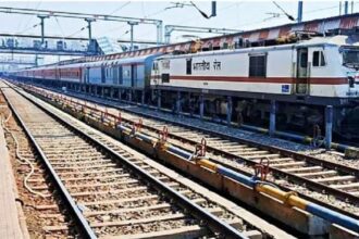 होली - होली पर रेलवे का तोहफा: नई दिल्ली-आगरा इंटरसिटी अब ग्वालियर तक, इन चार ट्रेनों का भी किया गया विस्तार