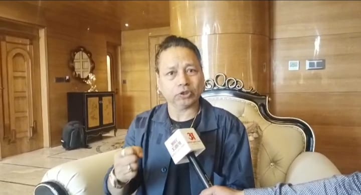 Shivoham: - Shivoham: कैलाश खेर बोले- AI शरीर दे सकता है रूह नहीं, संघर्ष ही कलाकार को मांजता है; स्वच्छता का दिया संदेश