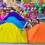 Lakhimpur - Lakhimpur Kheri: होली के रंग में रंगा बाजार, खरीदारों की उमड़ रही भीड़