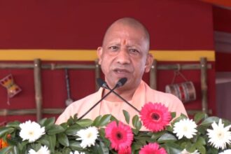 UP News: - UP News: होली की शुभकामाएं...उत्साह और शालीनता से मनाएं, भाईचारे का है पर्व, मुख्यमंत्री ने दिया ये संदेश