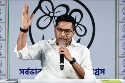 TMC: - TMC: बंगाल की 84 एससी-एसटी सीटों पर टीएमसी का बड़ा दांव, जानें क्या है 60 दिनों का 'तपशिलीर संगलाप' प्लान