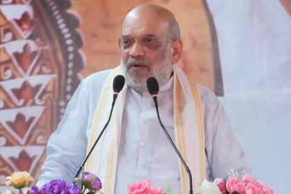 Amit - Amit Shah: अमित शाह का दावा- बंगाल में तुष्टिकरण से विकास नहीं हो सकता, आठ लाख करोड़ के कर्ज में डूबा है राज्य