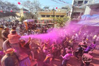 Ram Baraat: - Ram Baraat: बरेली में 166वीं बार निकली ऐतिहासिक राम बरात, आस्था और परंपरा के रंग में रंगा शहर; तस्वीरें