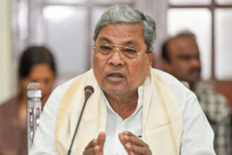 West - West Asia: प्रह्लाद जोशी बोले- भारतीयों की सुरक्षा प्रतिबद्धता; सीएम सिद्धारमैया की प्राथमिकता कन्नड़ लोग