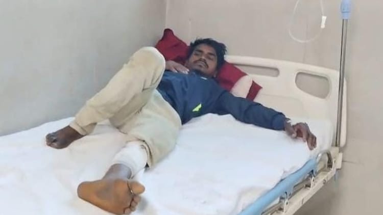 UP: मूकबधिर - UP: मूकबधिर नाबालिग से दुष्कर्म का दूसरा आरोपी भी मुठभेड़ में गिरफ्तार, समारोह में आई थी पीड़िता