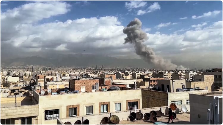 क्या - क्या बदलेगा तेहरान का सियासी समीकरण?: इस्राइल के निशाने पर ईरान के 2500 से अधिक सैन्य ठिकाने, समझिए इसके मायने