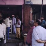 Lakhimpur - Lakhimpur Kheri News: मिठाई की दुकान पर छापे के बाद व्यापारियों का हंगामा