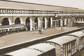 UP: दिल्ली - UP: दिल्ली से पहले प्रयागराज में गूंजी थी ट्रेन की सीटी, 167 साल पहले आज ही के दिन चली उत्तर भारत की पहली रेल