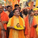 Bengal: - Bengal: होली से पहले दोल महोत्सव पर भवानीपुर में शक्ति प्रदर्शन, शुभेंदु की सक्रियता से बंगाल की सियासत गरम