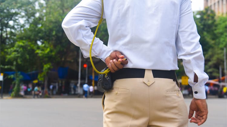 Lucknow - Lucknow News: होली पर जुलूस को लेकर किया गया ट्रैफिक डायवर्जन, घर से निकलने से पहले देख लें पूरा प्लान