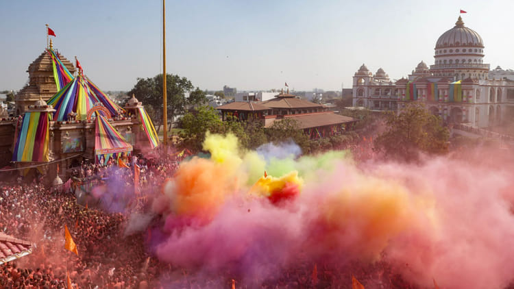 होली - होली की धूम: मथुरा, काशी और अयोध्या समेत पूरे यूपी में रंग, रस व राग का उल्लास; मस्ती में निकलेंगी टोलियां