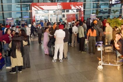 पश्चिम - पश्चिम एशिया में तनाव: खाड़ी देशों में फंसे भारतीयों के लिए चलेंगी 58 विशेष उड़ानें; आप भी नोट कर लें ये बात