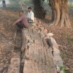 Bareilly - Bareilly News: शाही इलाके में माहौल बिगाड़ने की कोशिश, खुराफातियों ने गिराई कब्रिस्तान की बाउंड्री वॉल