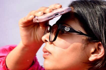 UP Weather - UP Weather Update: प्रदेश में थमी पछुआ की रफ्तार, अब गर्मी दिखएगी अपना रंग; बुंदेलखंड पारा 35 के पार