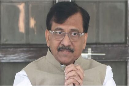 रूसी - रूसी तेल खरीद पर अमेरिकी मंजूरी: संजय राउत ने केंद्र सरकार को घेरा; विपक्षी नेताओं ने भी दागे तीखे सवाल