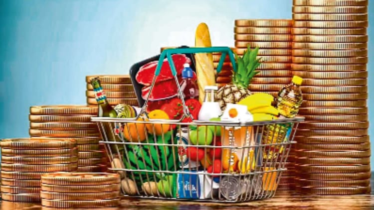 पश्चिम - पश्चिम एशिया संकट से बढ़ेगा भारतीय रुपये पर दबाव?: बढ़ती तेल व उर्वरक कीमतें महंगाई बढ़ा सकती हैं